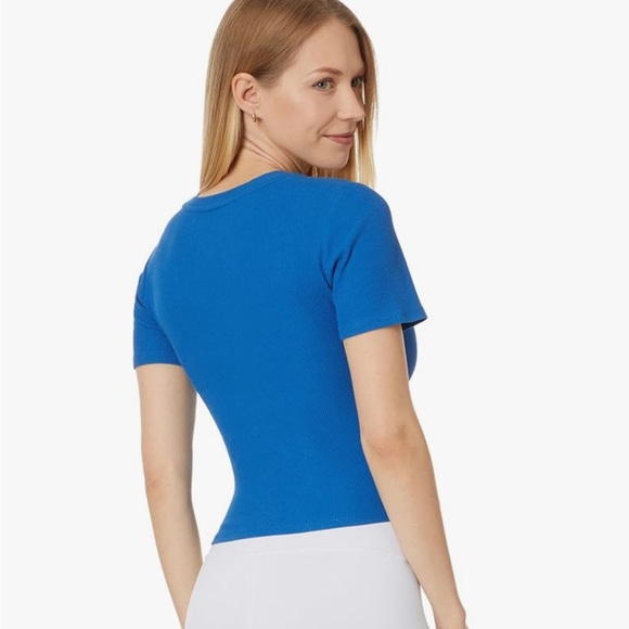 Lilly Pulitzer Minnie Knit Top in Barton Blue in Small - Picture 3 of 9